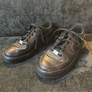 Size 4.5 Nike Air Force Black Low Shoes